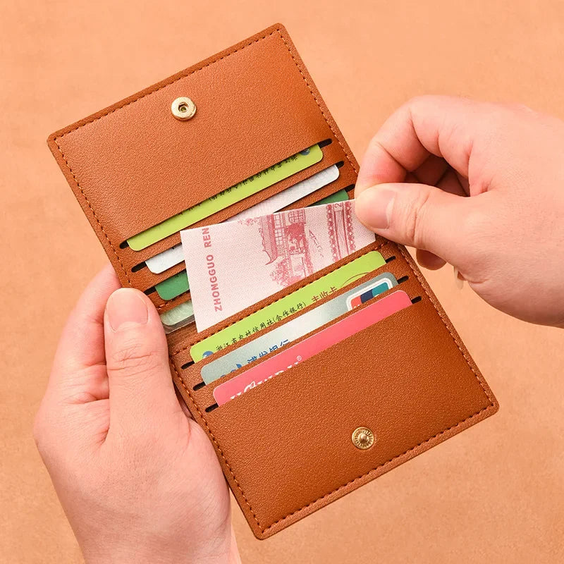 Pasjeshouder met RFID en metalen behuizing – Veiligheid en stijl