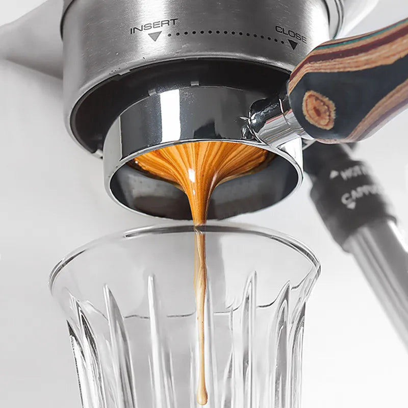 Rustieke koffiewaar met warme uitstraling