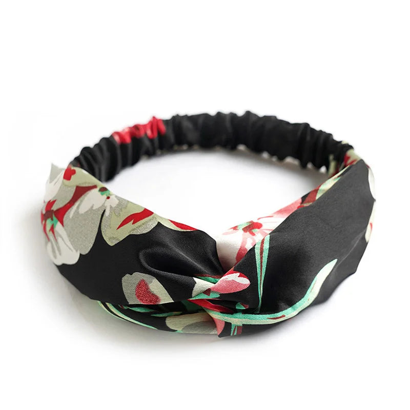 Fluwelen haar accessoires in warme kleuren