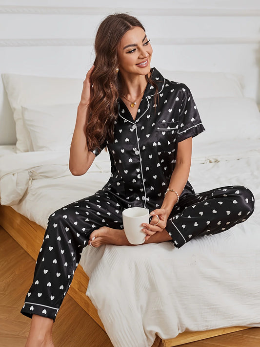 Dames pyjama Livera met elegante pasvorm