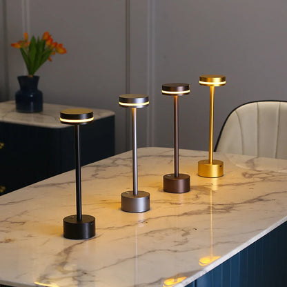 Lamp nachtkastje met eco lamp – Milieubewust verlichten