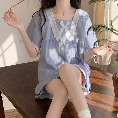 Dames pyjama set in trendy kleuren
