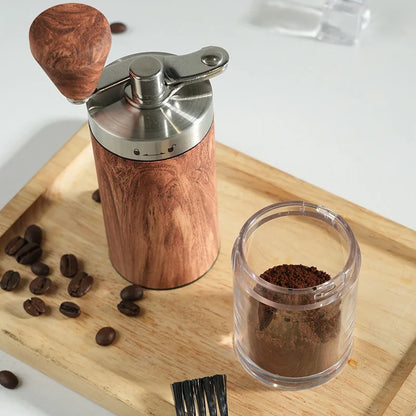 Koffiewaar met glazen server en hittebestendig handvat