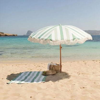 Grote parasol met draaibare arm