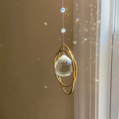 Gouden details in woonkamer accessoires – Chic accent