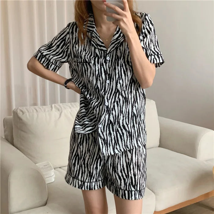 Dames pyjama Livera met comfortabele pasvorm