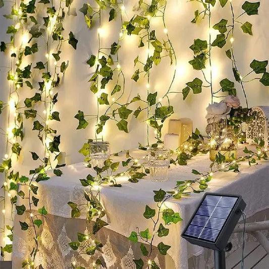 Licht slinger met witte bolletjes – Tijdloos en fris