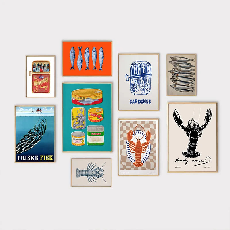 Posters met marmeren textuur en gouden accenten