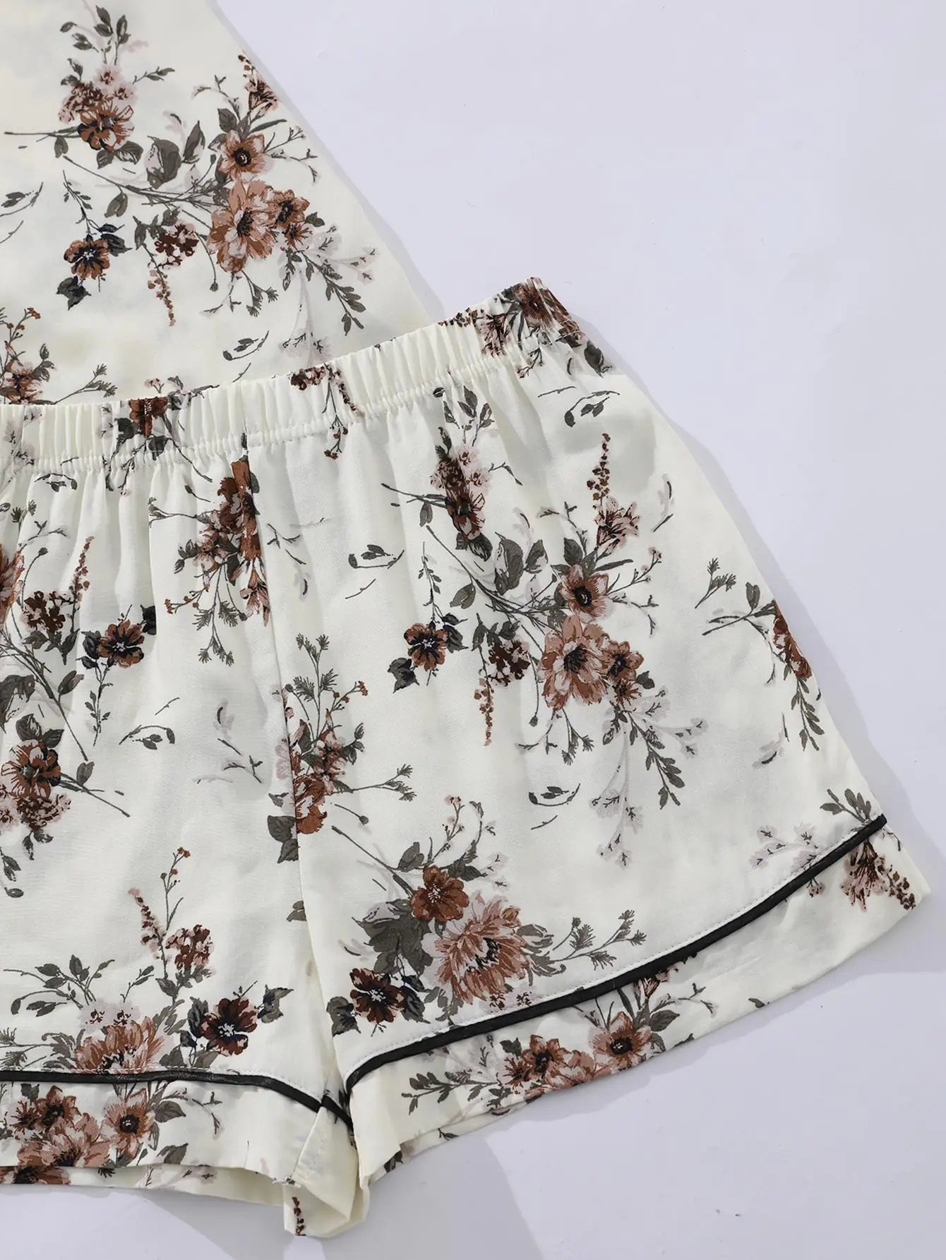 Dames pyjama met knusse uitstraling