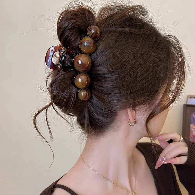 Metalen haarclips in minimalistische vorm
