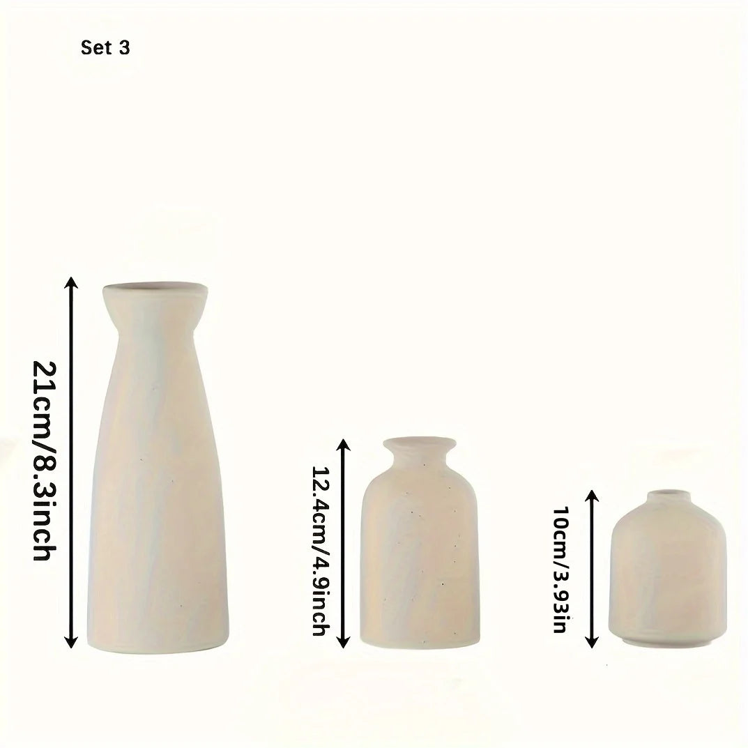 Decoratie woonkamer accessoires - Set van 3 elegante vazen in zacht beige voor een serene sfeer