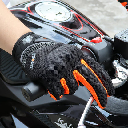Herenset met lederen handschoenen en muts