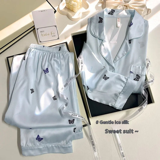 Dames pyjama met brede manchetten