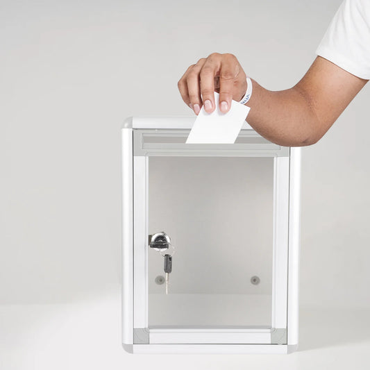 Duurzame brievenbus met recyclebaar materiaal