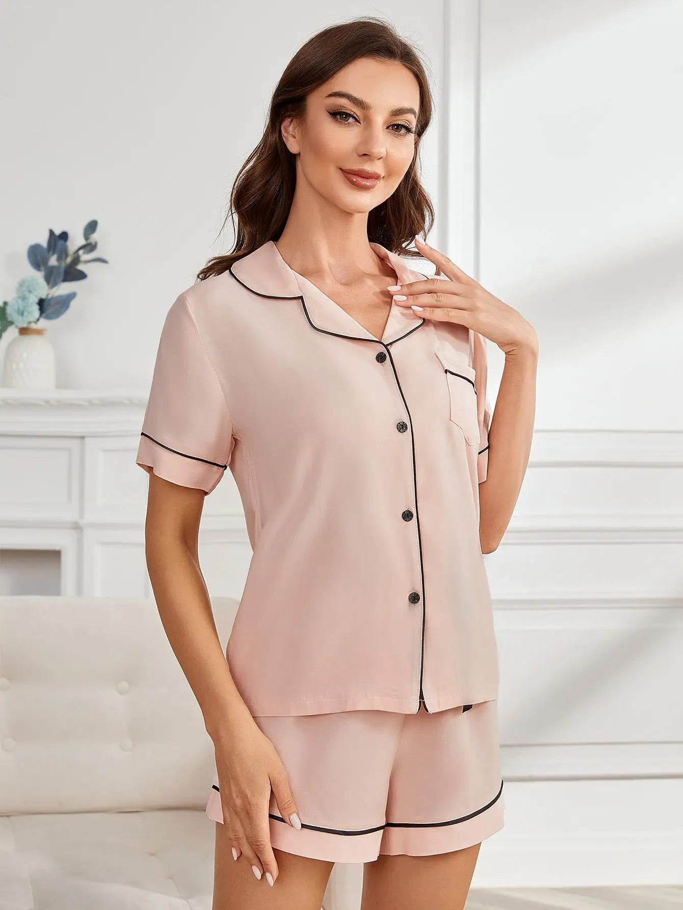 Dames pyjama Livera met trendy prints