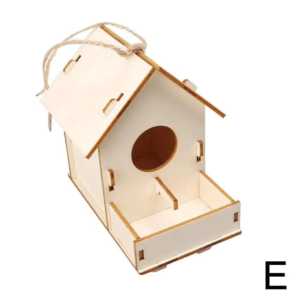 Xenos vogelhuisje met kantmotief – Elegant design