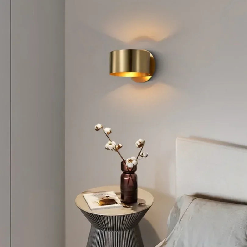 Kleine wandlamp op batterijen – Past in elke hoek