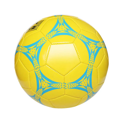 Voetbal voor intensieve training op straat
