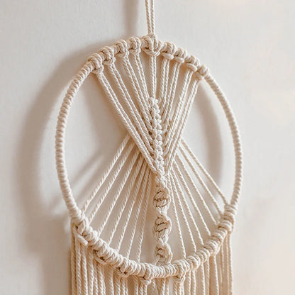 Decoratie woonkamer met manden – Opbergen in stijl