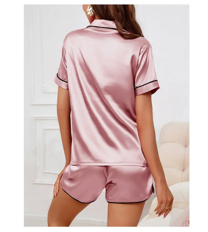 Dames pyjama Livera met trendy prints