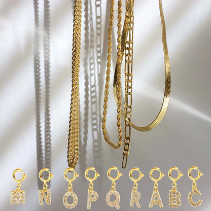 Zachte naamketting met ronde vormen