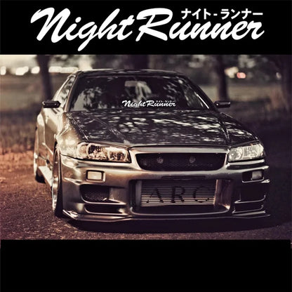 Auto stickers - Night Runner ontwerp voor unieke achterruit styling