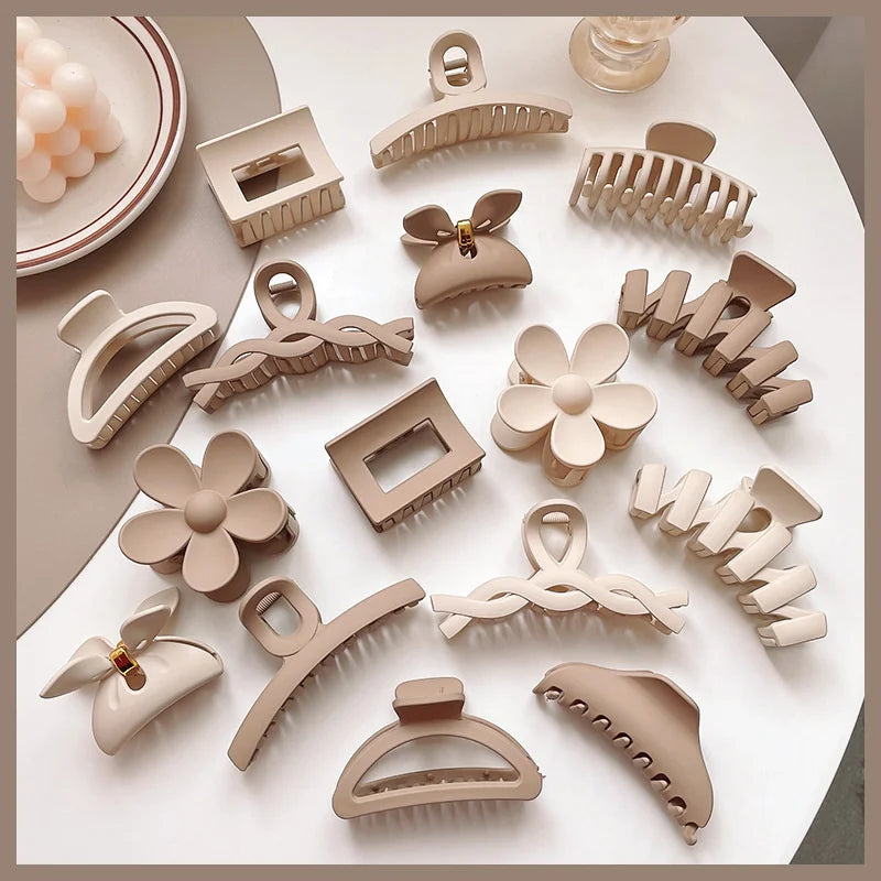 Decoratieve haarclips met vintage flair