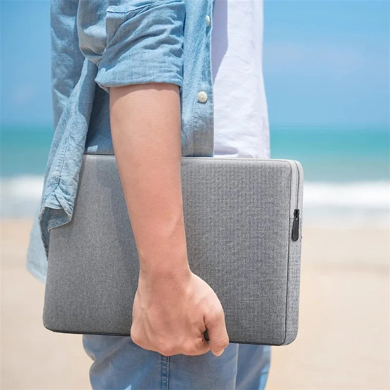 Laptop tas van echt leer – Hoogwaardige afwerking en luxe uitstraling