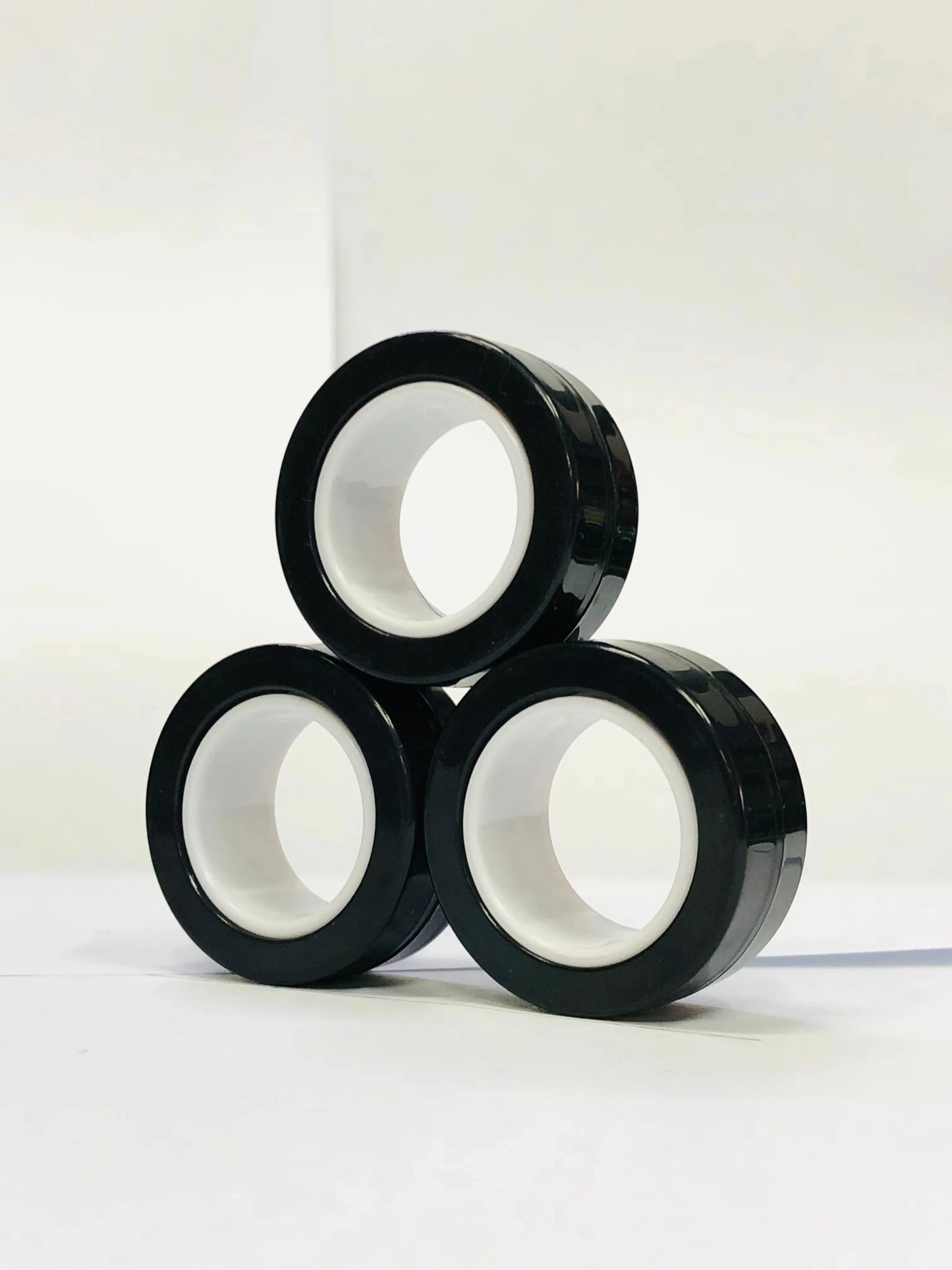 Fidget toy met draaiende ringen