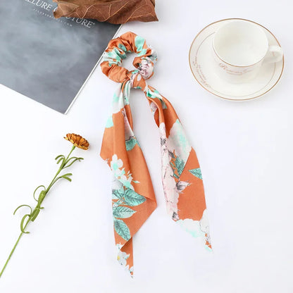 Haar accessoires met satijnen afwerking