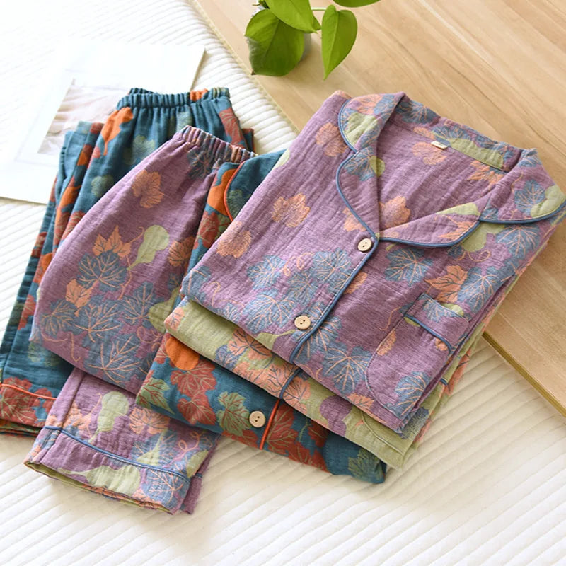 Dames pyjama Livera met trendy design