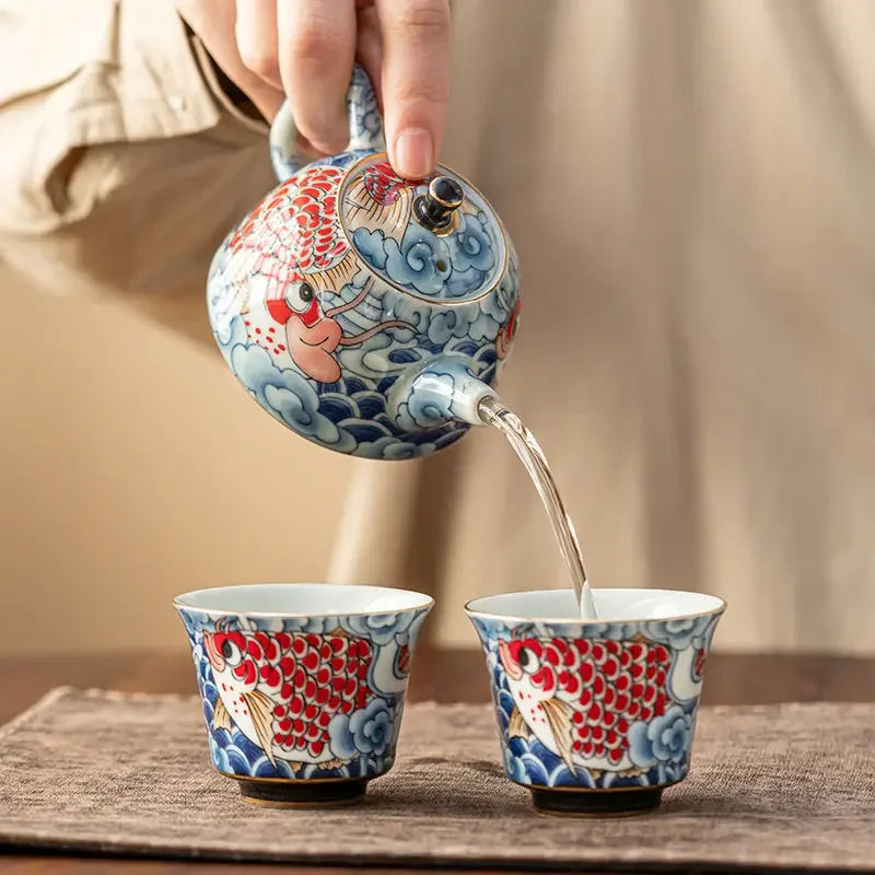 Handgeblazen theepot als unieke theewaar