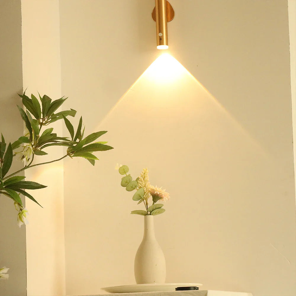 Opplakbare wandlamp op batterijen – Binnen seconden gemonteerd