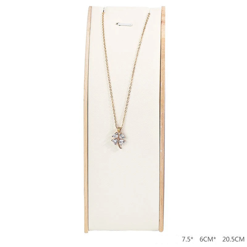 Sieraden standaard in boomvorm – Creatief en praktisch