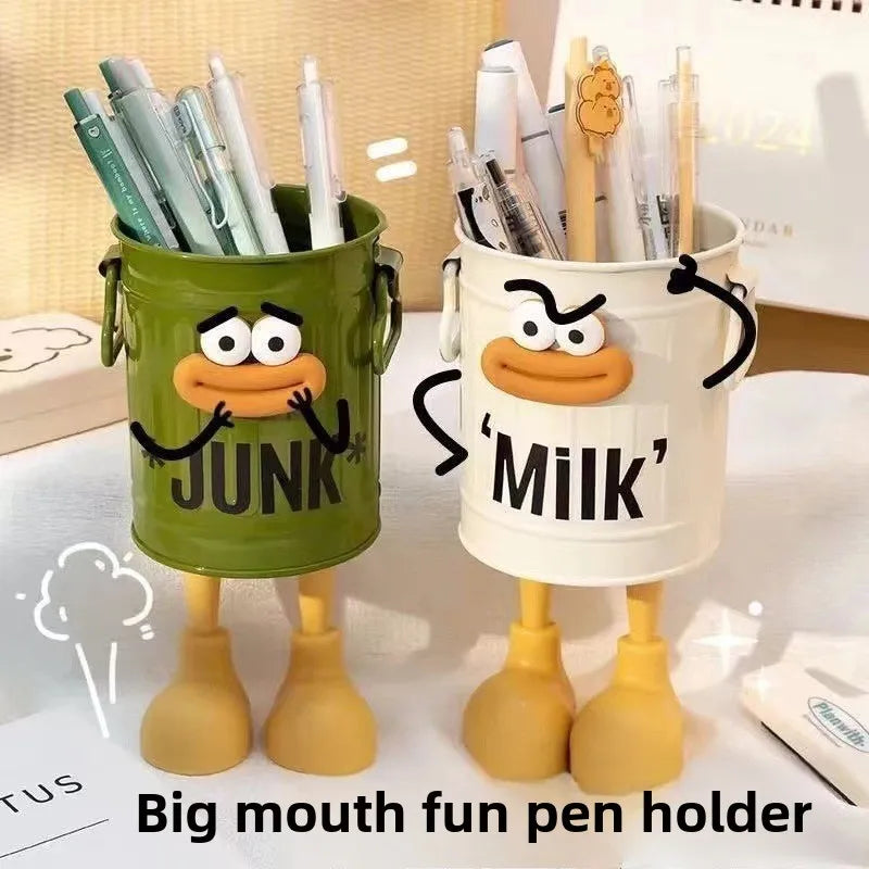 Desk organizer in zwart metaal – Tijdloos design