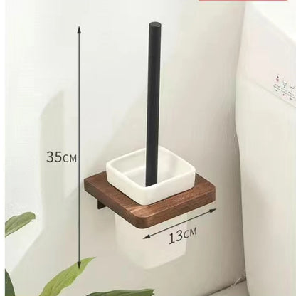 WC borstel in rotan houder – Natuurlijk en decoratief