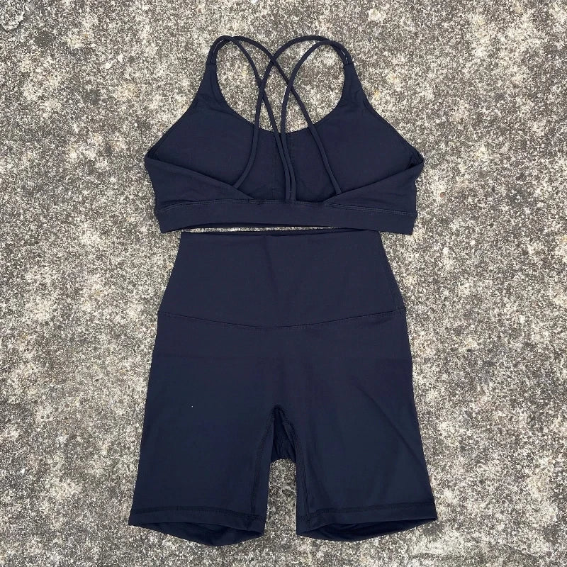 Ademende yoga kleding voor studio en outdoor