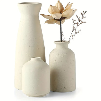 Decoratie woonkamer accessoires - Set van 3 elegante vazen in zacht beige voor een serene sfeer