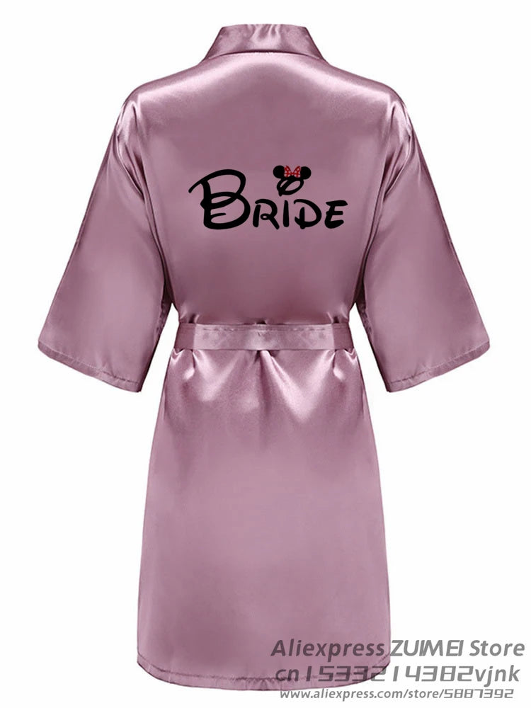 Elegante ochtendjas dames kant – Licht en stijlvol