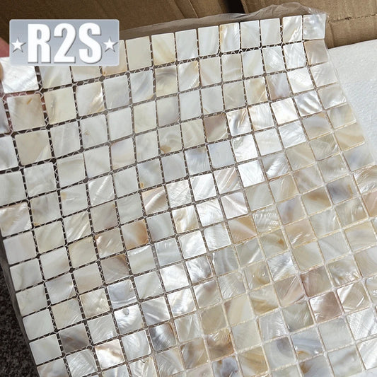 Zachtkleurige mozaiek tegels – Rust en eenvoud