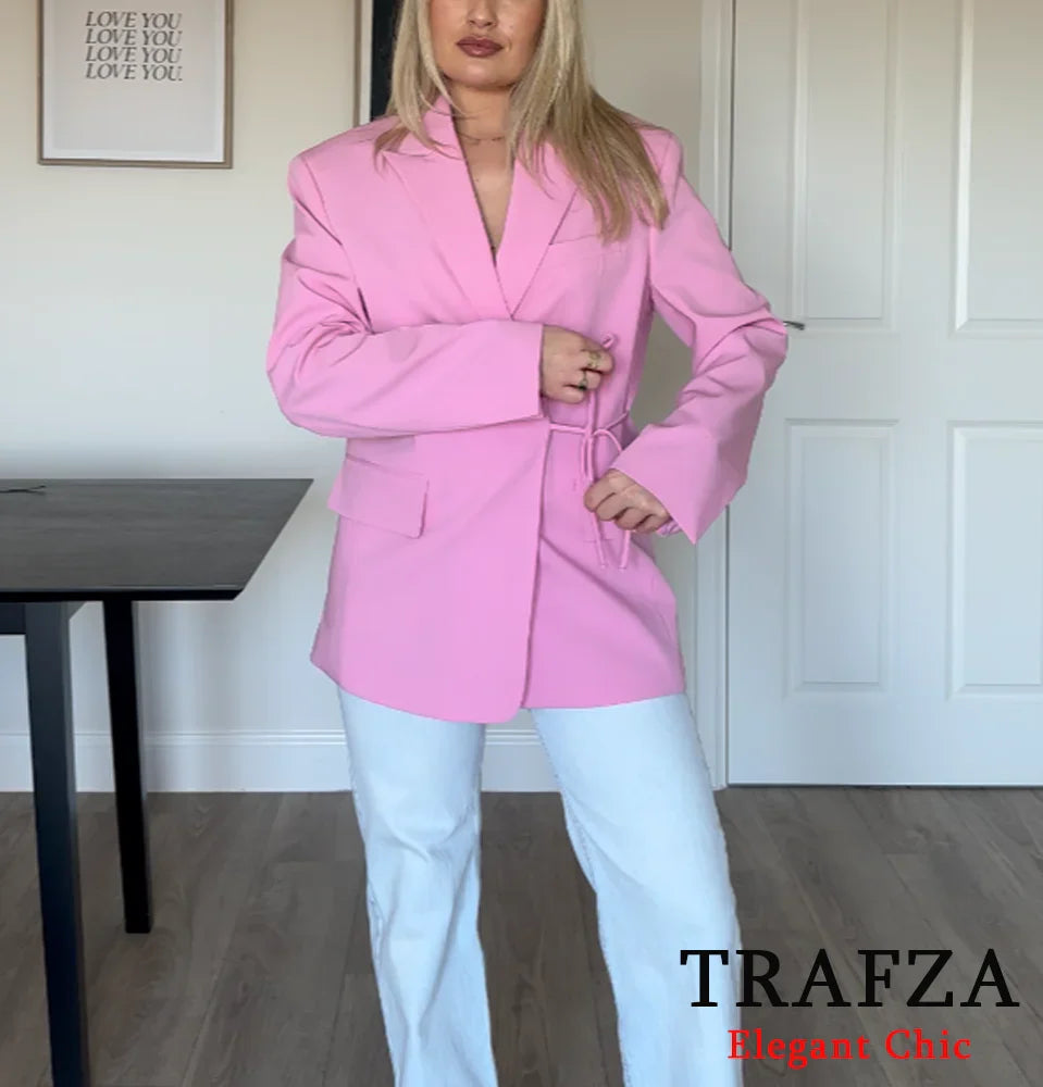 Broekpak dames met geplooide broek – Chic detail