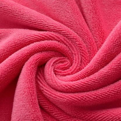 HEMA badhanddoek met ophanglus – Praktisch detail