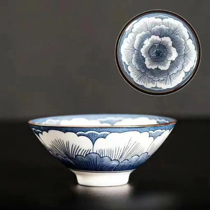 Minimalistische theepot voor modern interieur
