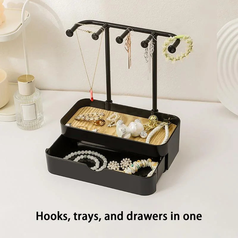 Decoratief sieradenrek – Eyecatcher op je dressoir