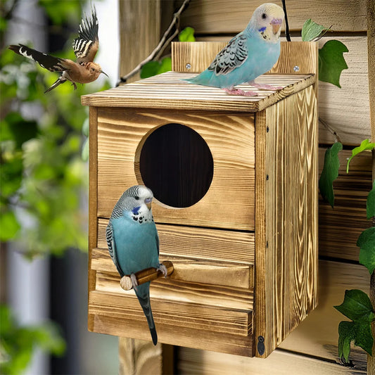 Houten vogelhuisjes op paal – Stabiele oplossing