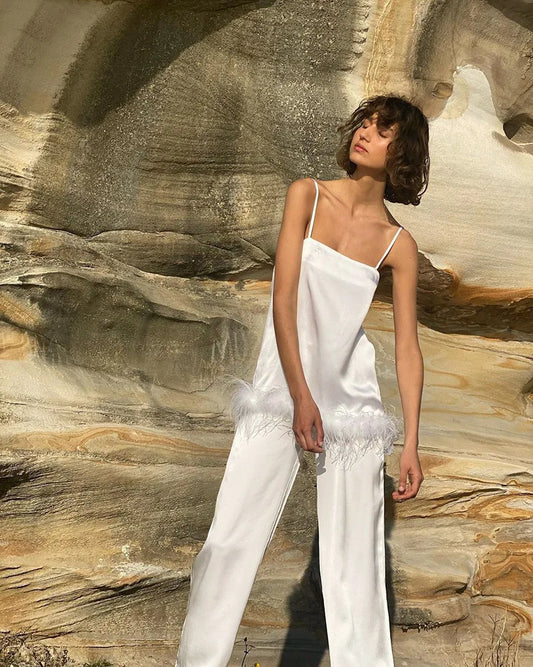 Dames pyjama Livera met elegante pasvorm