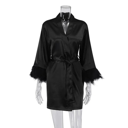 Ochtendjas voor dames met elegante pluimdetails - Perfect voor zomerse ochtenden