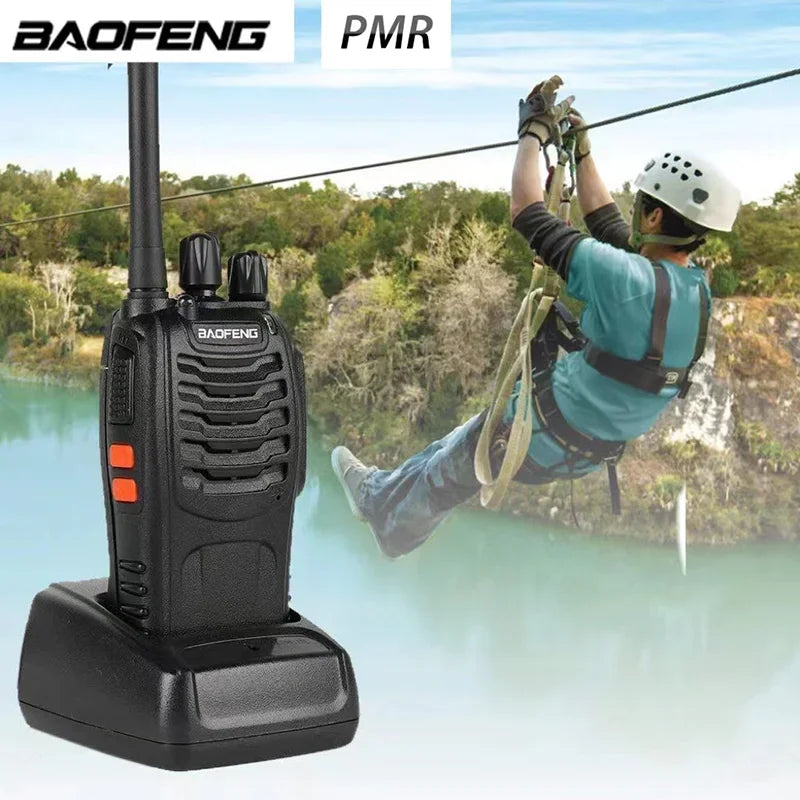 Action walkie talkie met handig draagkoord