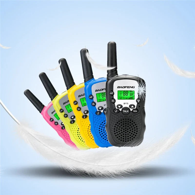 Walkie talkie met dubbele voedingsoptie