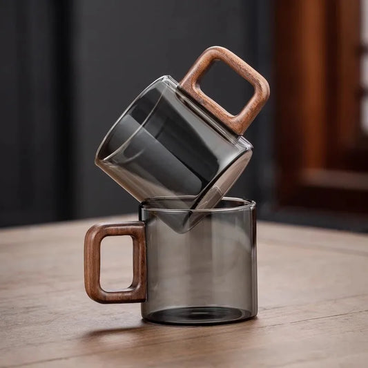 Duurzame theewaar van gerecycled glas